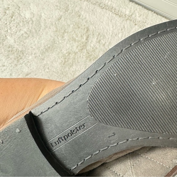 Ara Katrice Quilted Suede Loafer Gray Size 7 Slip On Round Toe - Picture 10 of 11